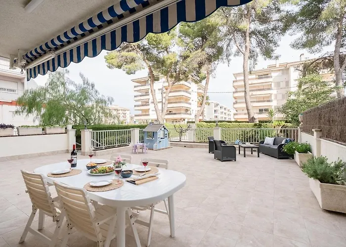 Euma Apartment